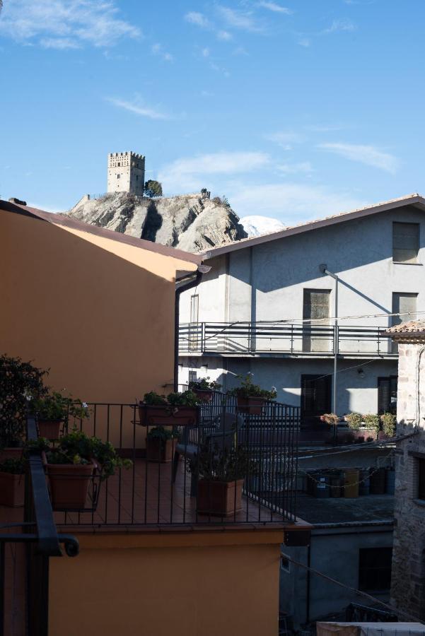 B&B" Del Castello" Roccascalegna Экстерьер фото